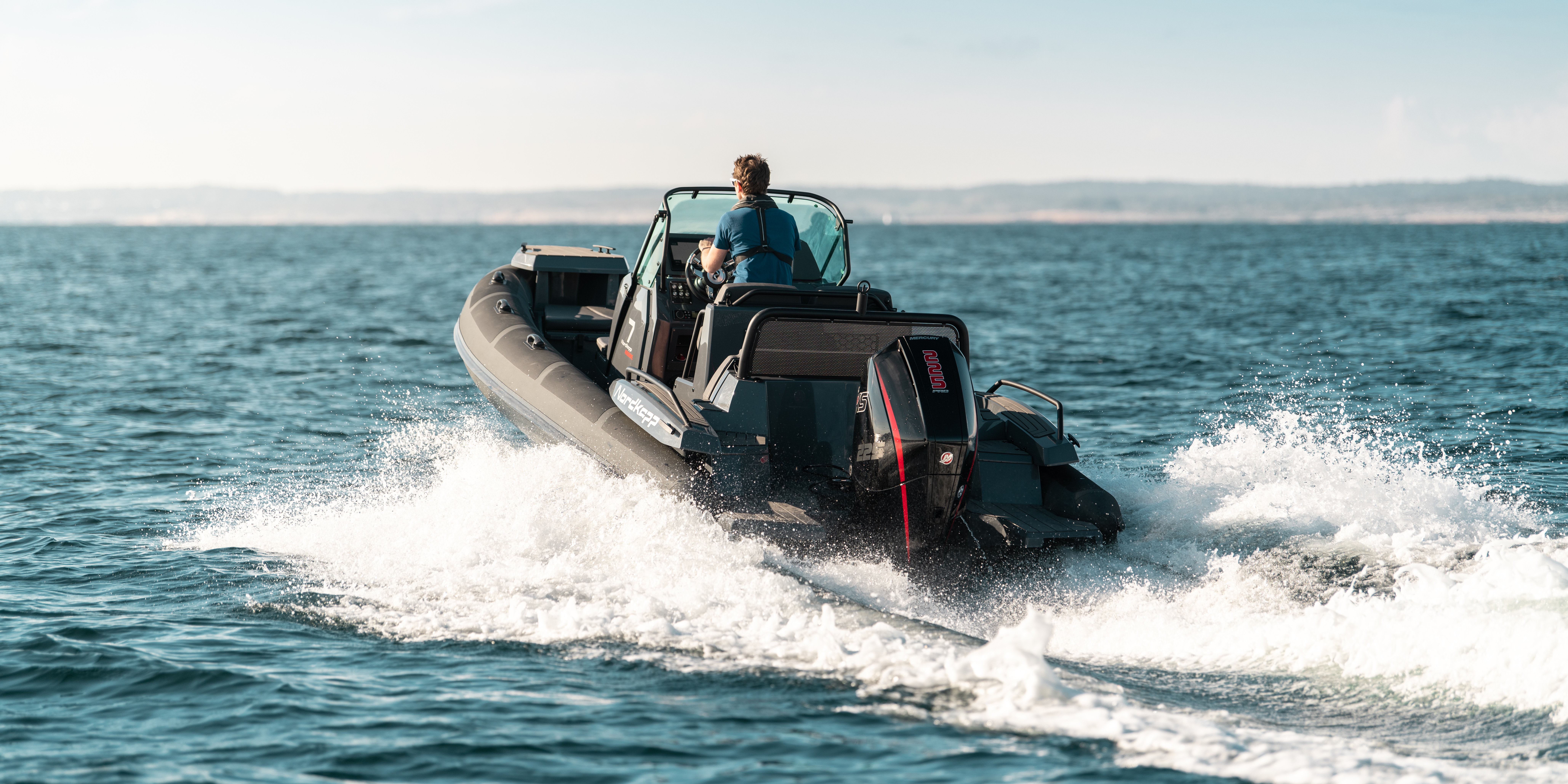 Nordkapp Airborne 7 RIB boat (båt) At Sea Seen From Port Aft