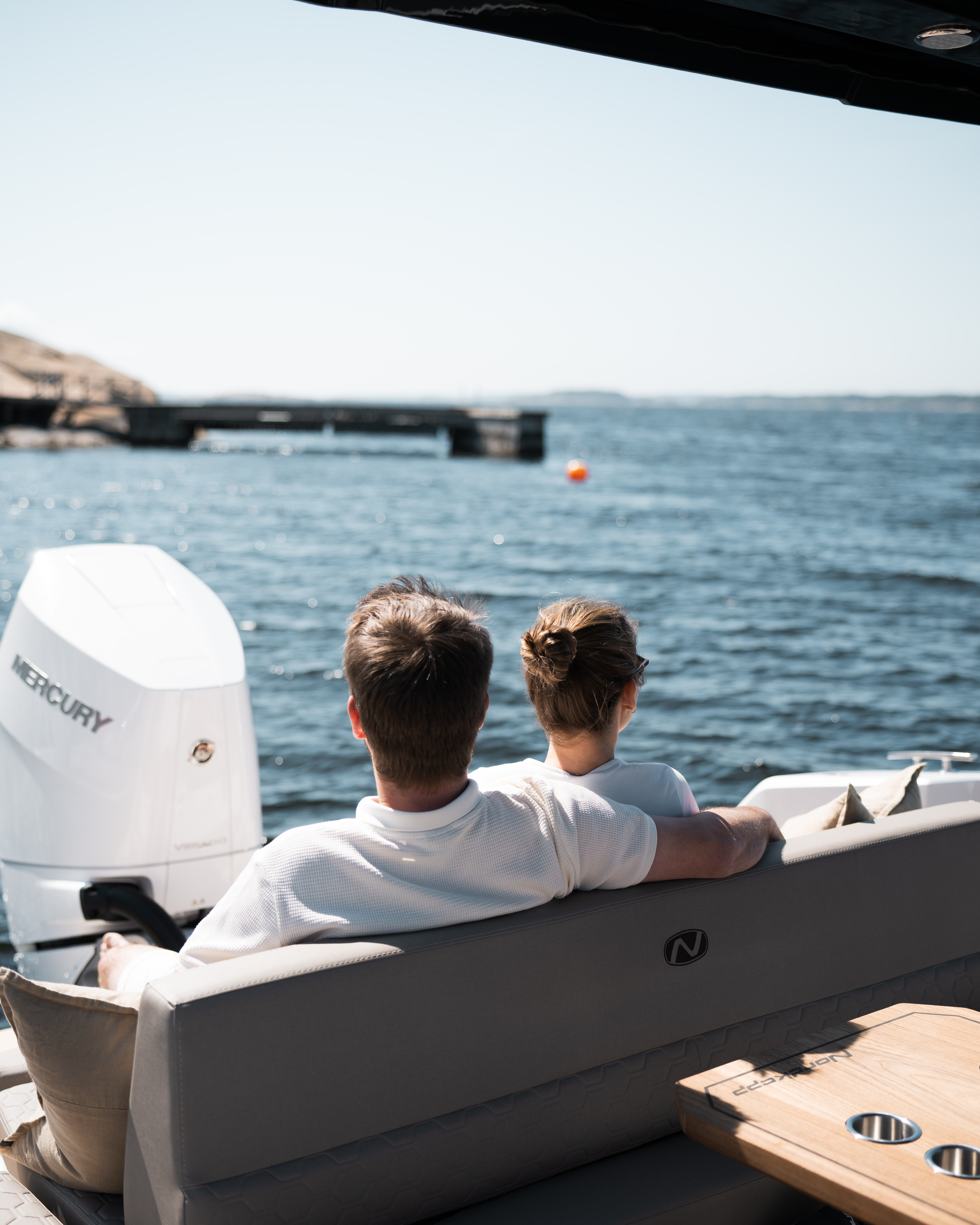 Sammenlign Nordkapp 830-serien på 2 minutter